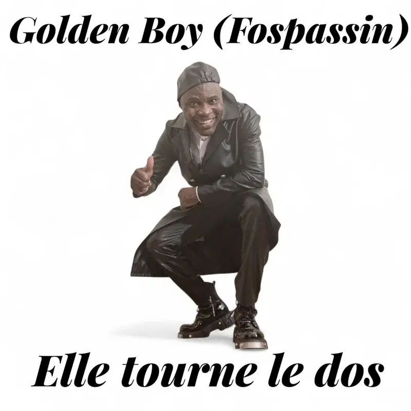 Elle tourne le dos
